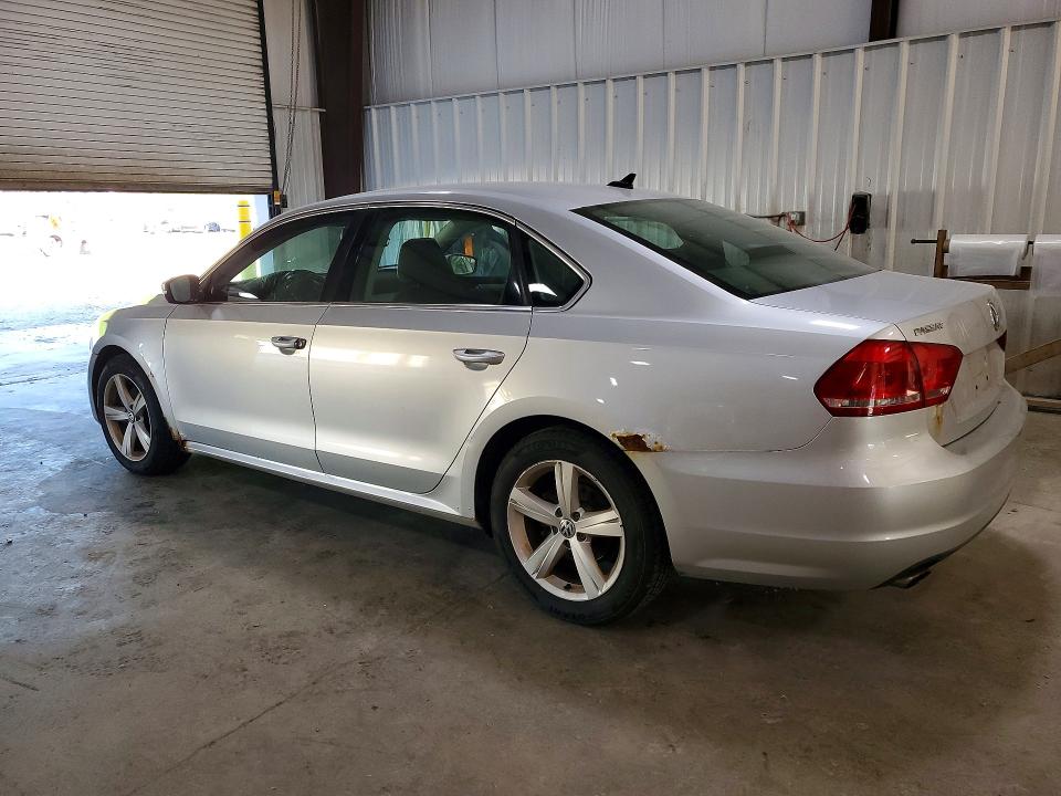 2013 Volkswagen Passat მანქანა იყიდება აუქციონზე, vin: 1VWBP7A37DC016333, აუქციონის ნომერი: 55934606