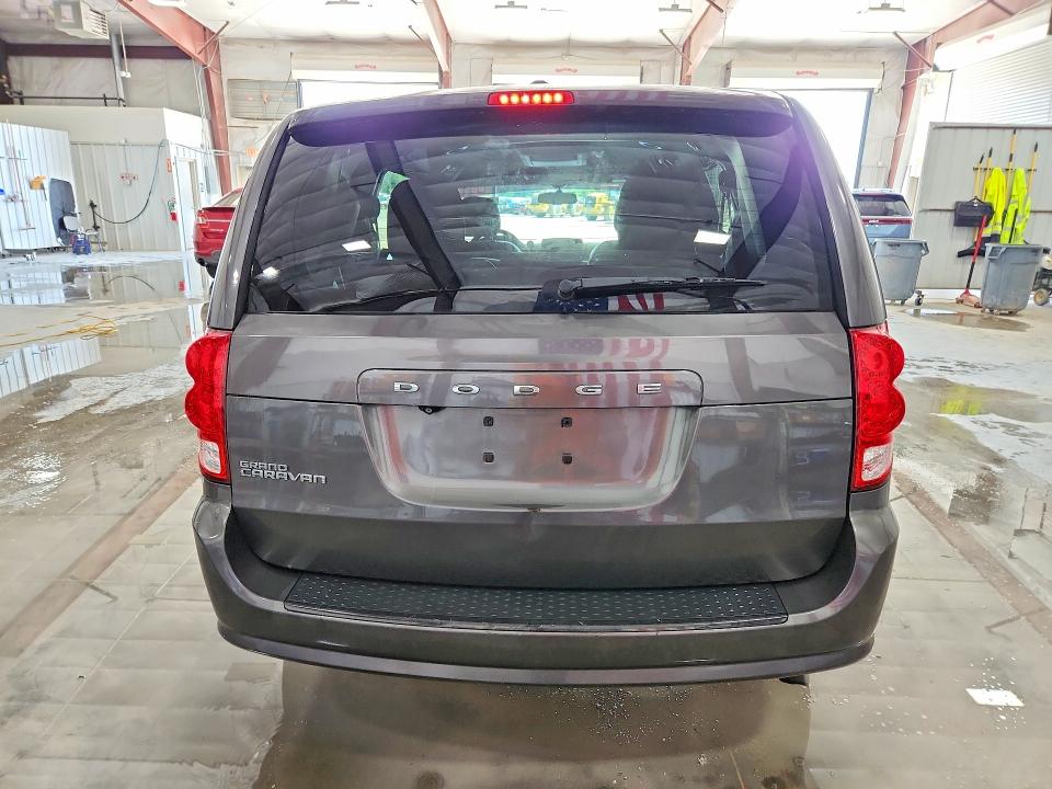 55618726 :رقم المزاد ، 2C4RDGCG7FR703722 vin ، 2015 Dodge Grand Caravan مزاد بيع