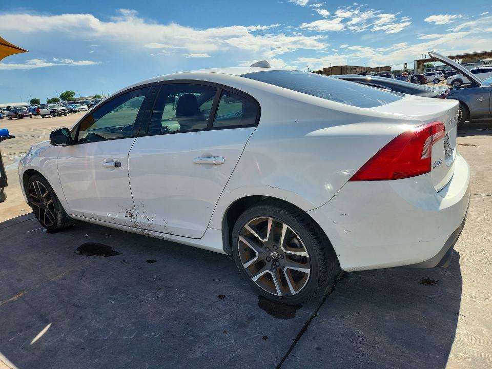 Продажа на аукционе авто 2017 Volvo S60, vin: YV126MFL0H2430556, номер лота: 57302266