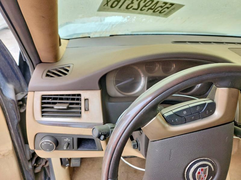 Продажа на аукционе авто 2010 Cadillac Escalade, vin: 1GYUKBEF0AR152615, номер лота: 55492316