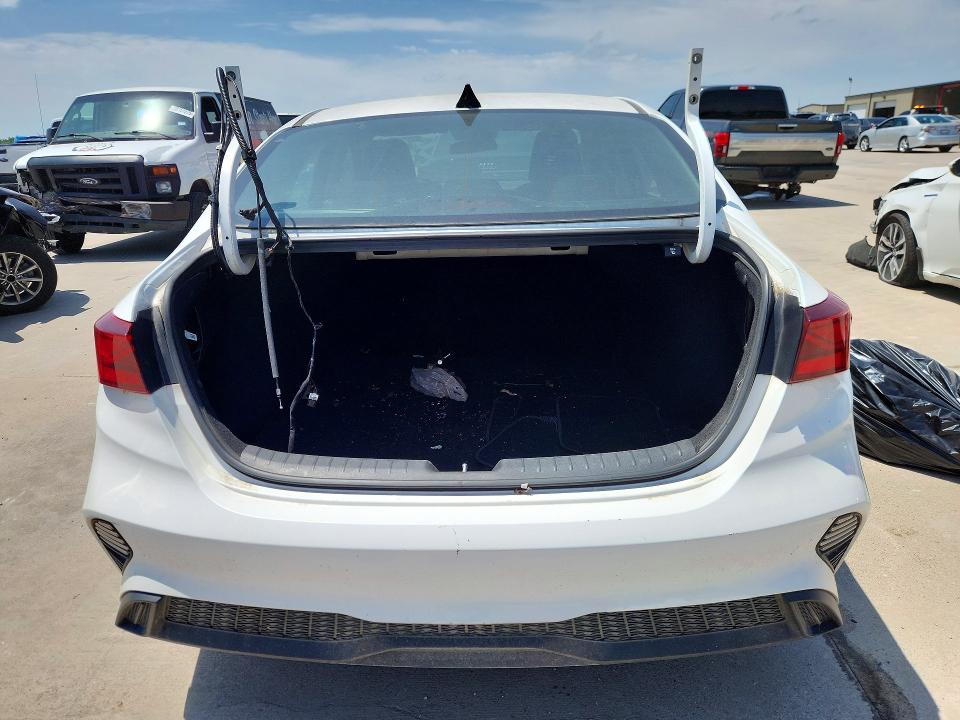 2022 Kia Forte მანქანა იყიდება აუქციონზე, vin: 3KPF24AD9NE465503, აუქციონის ნომერი: 58970266