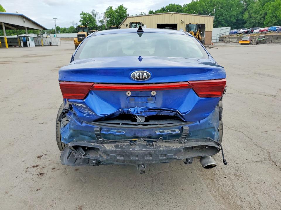 57046596 :رقم المزاد ، 3KPF24ADXKE085467 vin ، 2019 Kia Forte مزاد بيع