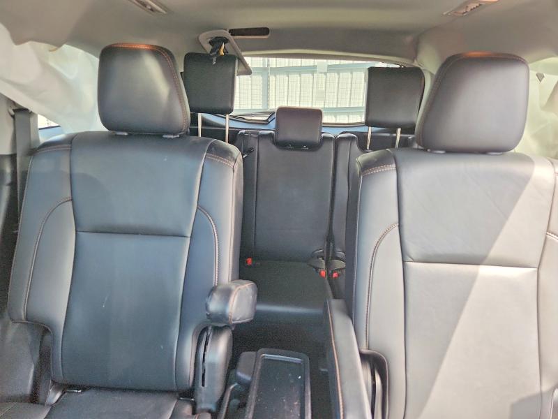 57405926 :رقم المزاد ، 5TDJZRFHXKS723530 vin ، 2019 Toyota Highlander مزاد بيع