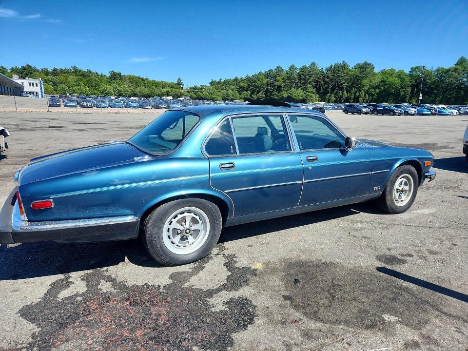 56802366 :رقم المزاد ، SAJAV1347FC411771 vin ، 1985 Jaguar Xj6 مزاد بيع