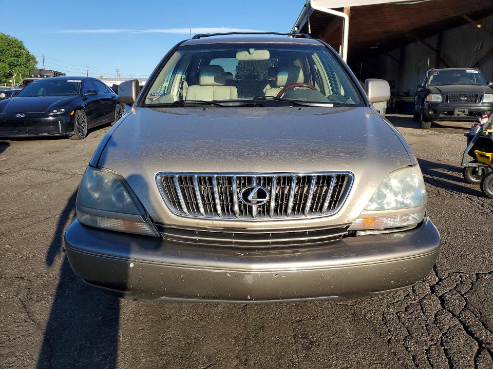 55749136 :رقم المزاد ، JTJHF10U730302624 vin ، 2003 Lexus Rx مزاد بيع