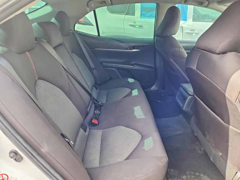 Продажа на аукционе авто 2018 Toyota Camry, vin: 4T1B11HK7JU104315, номер лота: 57717596