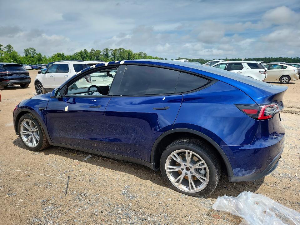 55821786 :رقم المزاد ، 7SAYGDEE9PA111717 vin ، 2023 Tesla Model Y مزاد بيع
