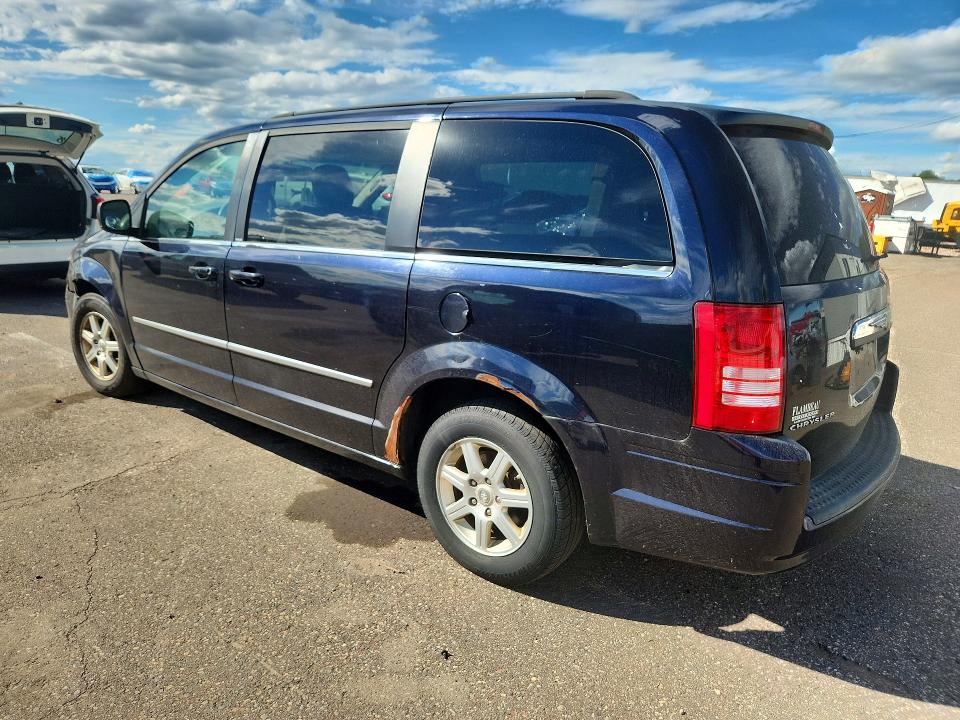 2010 Chrysler Town & Country მანქანა იყიდება აუქციონზე, vin: 2A4RR5D12AR150576, აუქციონის ნომერი: 58051216