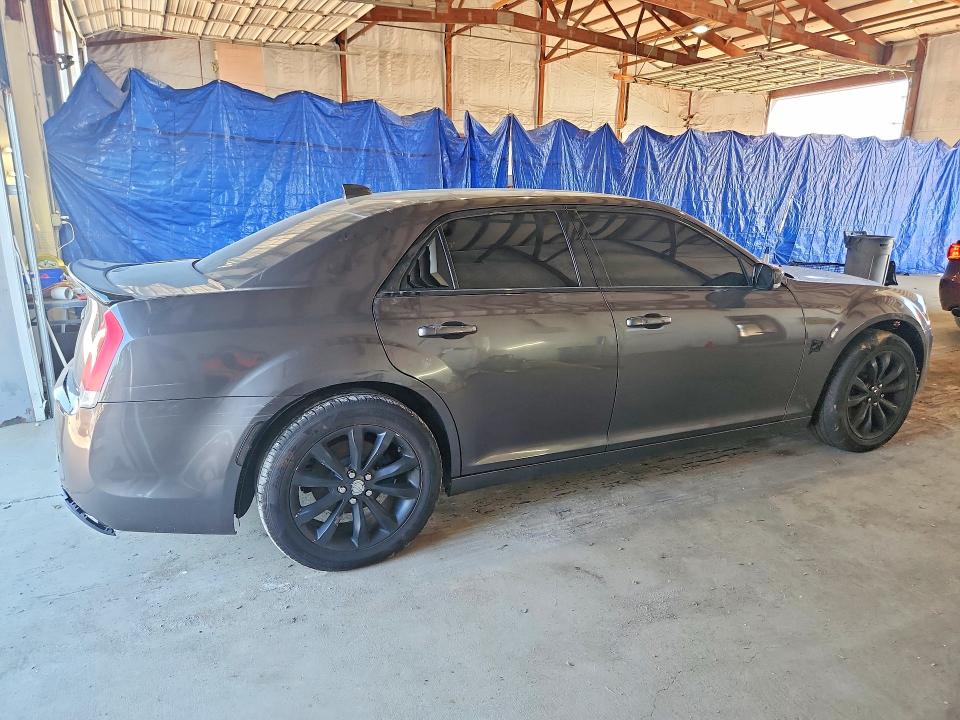 55552076 :رقم المزاد ، 2C3CCARG4FH793211 vin ، 2015 Chrysler 300 مزاد بيع