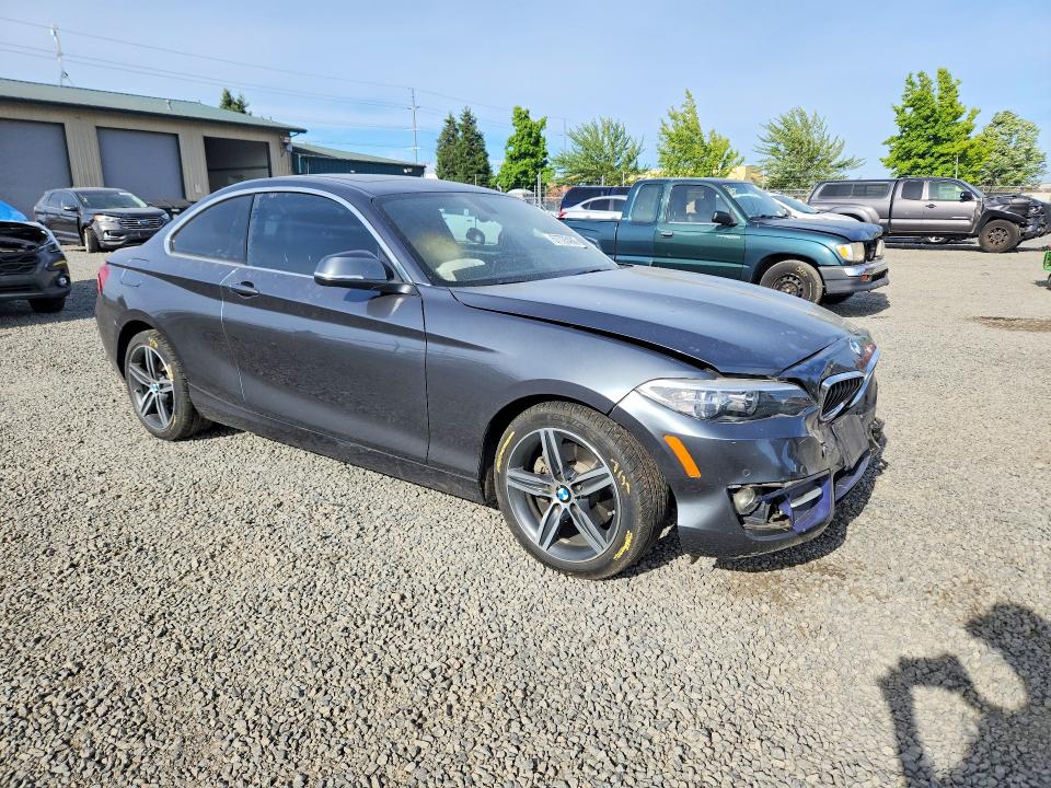 57725436 :رقم المزاد ، WBA2H9C50HV641917 vin ، 2017 Bmw 230xi مزاد بيع