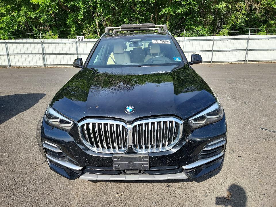 58749076 :رقم المزاد ، 5UXCR6C03M9E57406 vin ، 2021 Bmw X5 مزاد بيع