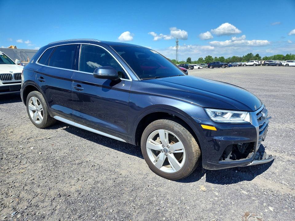 56784066 :رقم المزاد ، WA1BNAFY0J2114304 vin ، 2018 Audi Q5 مزاد بيع
