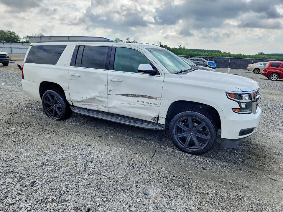 57682706 :رقم المزاد ، 1GNSKJKC2FR169139 vin ، 2015 Chevrolet Suburban مزاد بيع