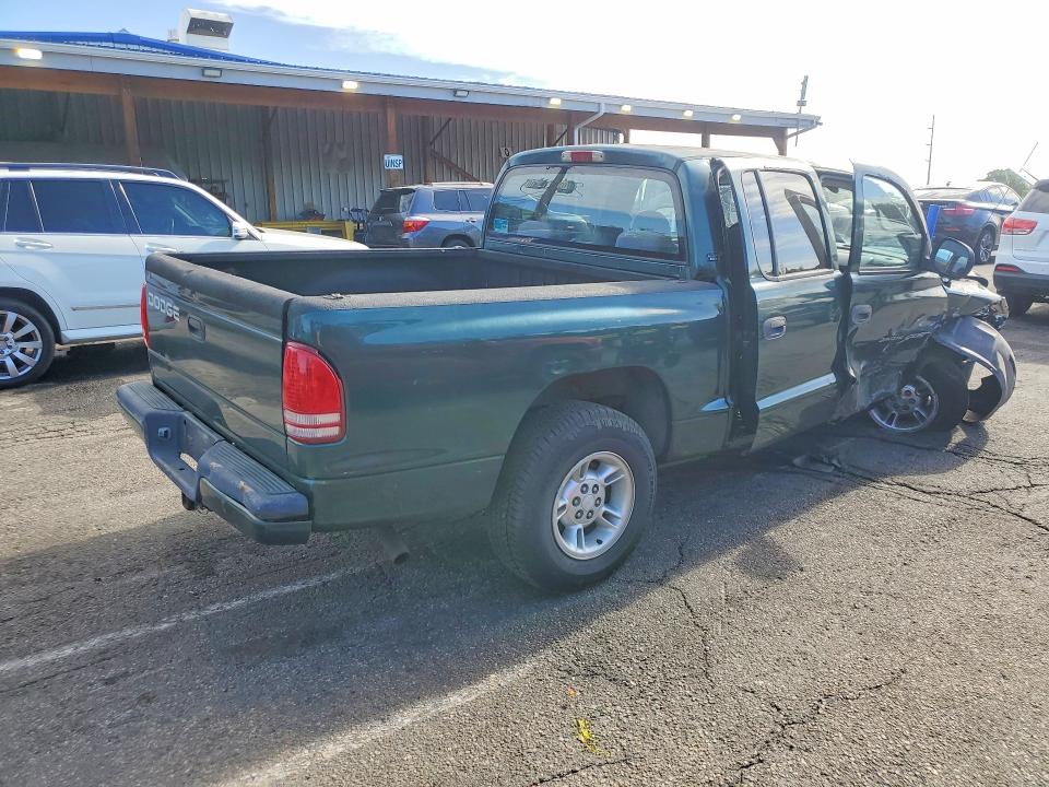 58120086 :رقم المزاد ، 1B7GL2AN4YS695871 vin ، 2000 Dodge Dakota مزاد بيع