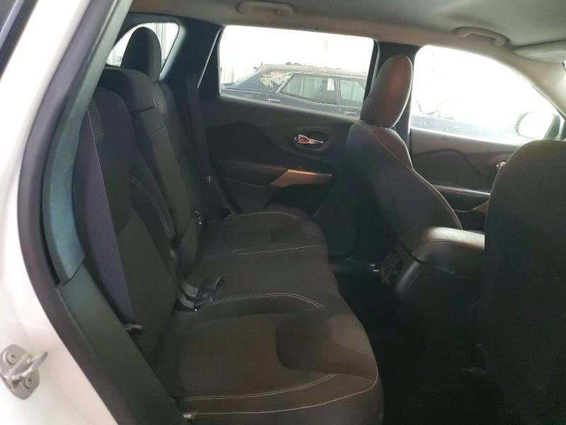 Продаж на аукціоні авто 2017 Jeep Cherokee, vin: 1C4PJMCS3HW584421, номер лоту: 55818156