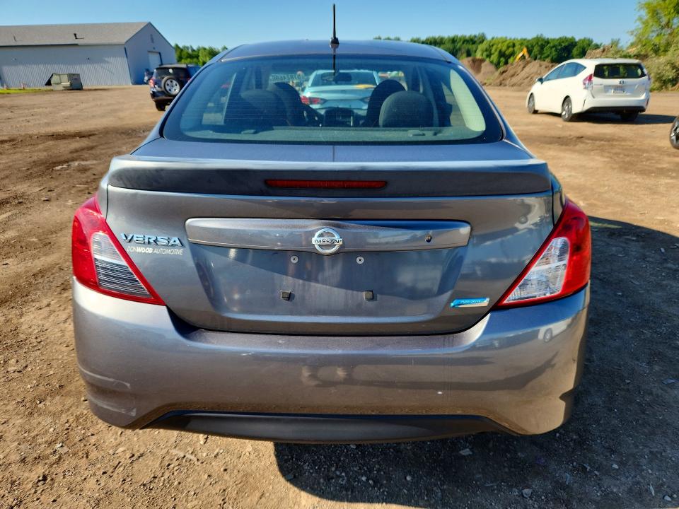 2016 Nissan Versa მანქანა იყიდება აუქციონზე, vin: 3N1CN7AP3GL817630, აუქციონის ნომერი: 57824696