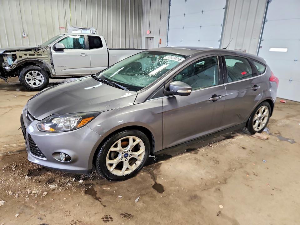 2013 Ford Focus მანქანა იყიდება აუქციონზე, vin: 1FADP3N20DL300334, აუქციონის ნომერი: 58839366