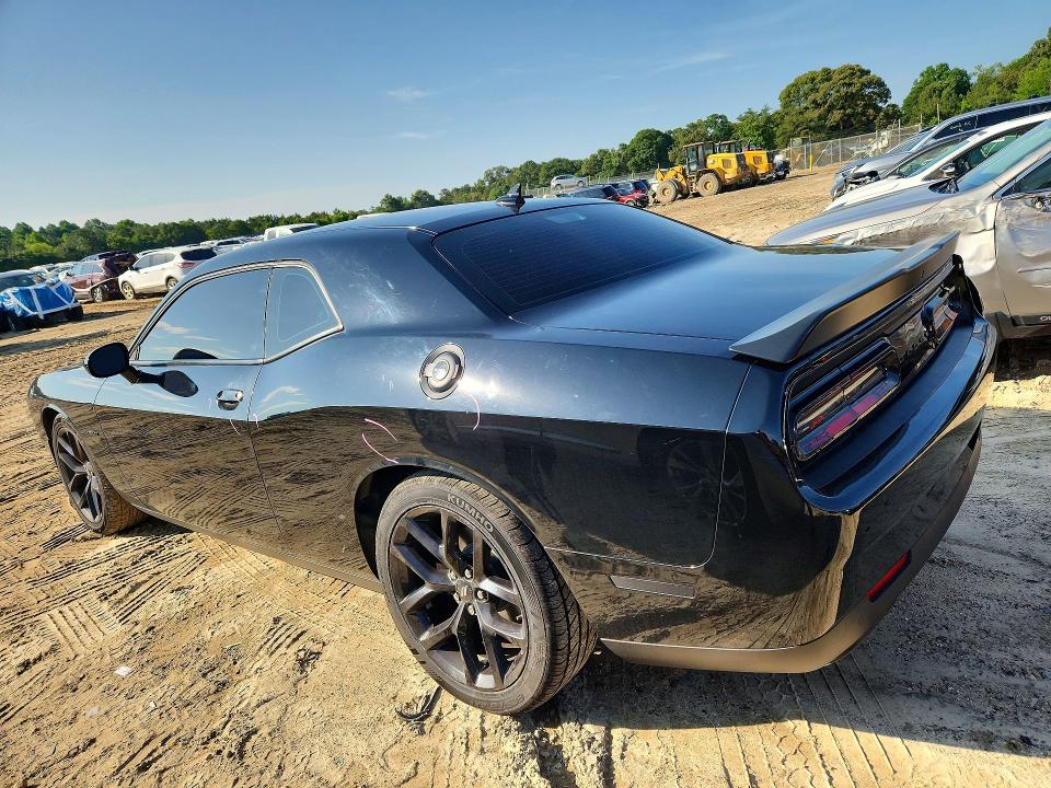 56710446 :رقم المزاد ، 2C3CDZBT0NH140196 vin ، 2022 Dodge Challenger مزاد بيع