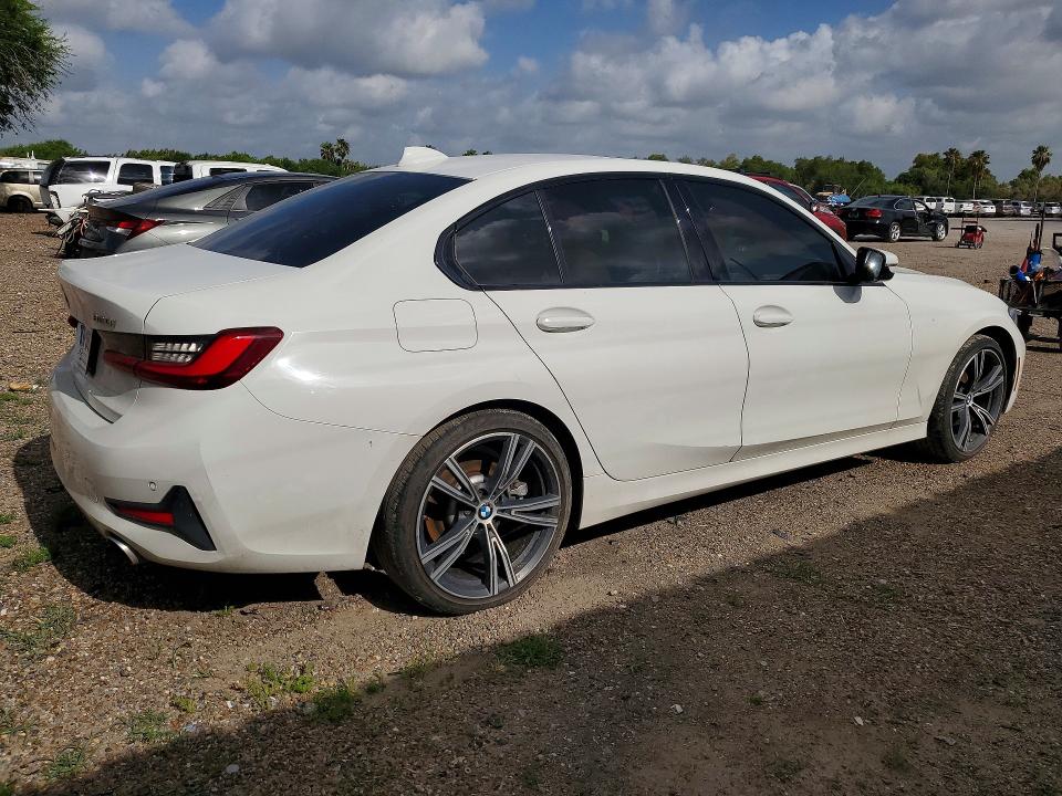 2022 Bmw 330i მანქანა იყიდება აუქციონზე, vin: 3MW5R1J00N8C23164, აუქციონის ნომერი: 79134985