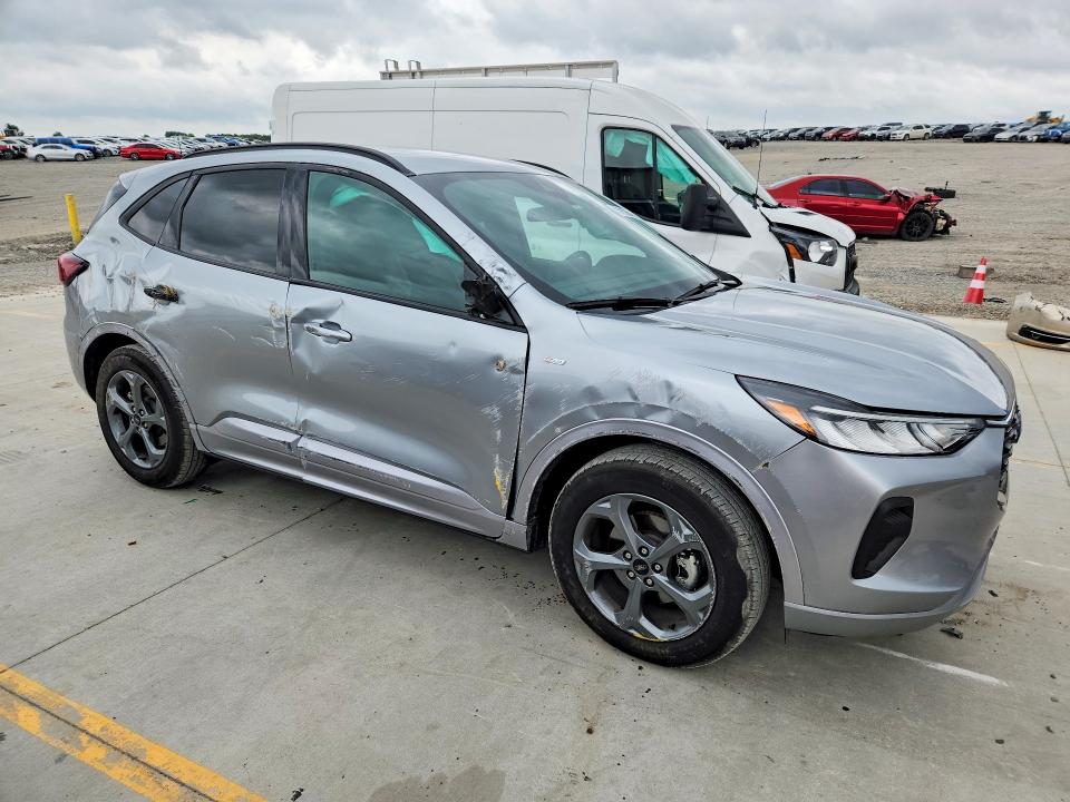 2024 Ford Escape მანქანა იყიდება აუქციონზე, vin: 1FMCU0MN0RUB43104, აუქციონის ნომერი: 57929846