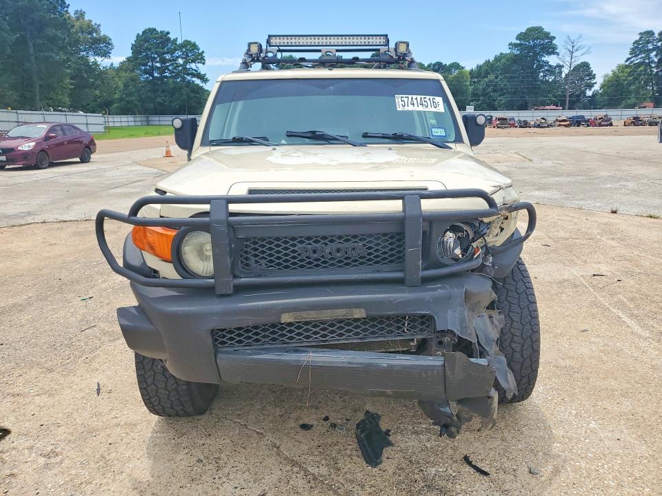 Продажа на аукционе авто 2010 Toyota Fj Cruiser, vin: JTEBU4BF3AK080515, номер лота: 57414516