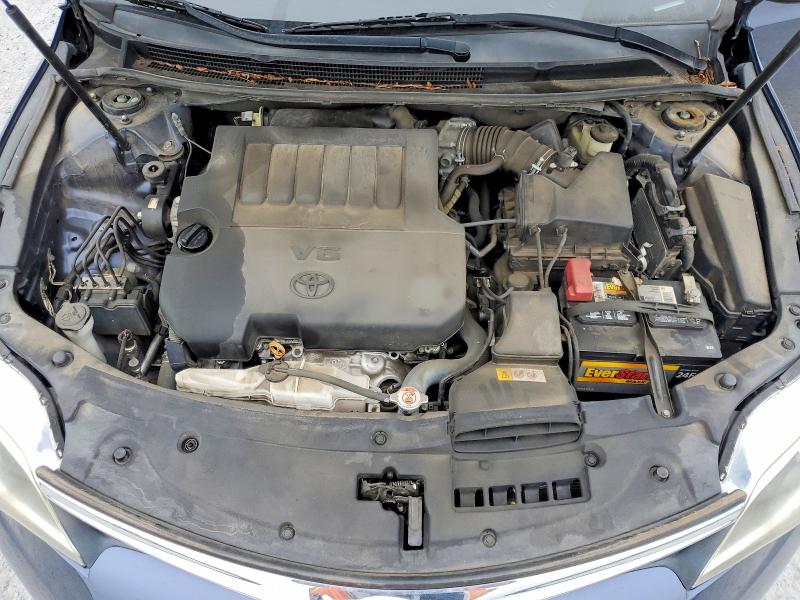 55692756 :رقم المزاد ، 4T1BK1EB5JU285335 vin ، 2018 Toyota Avalon مزاد بيع