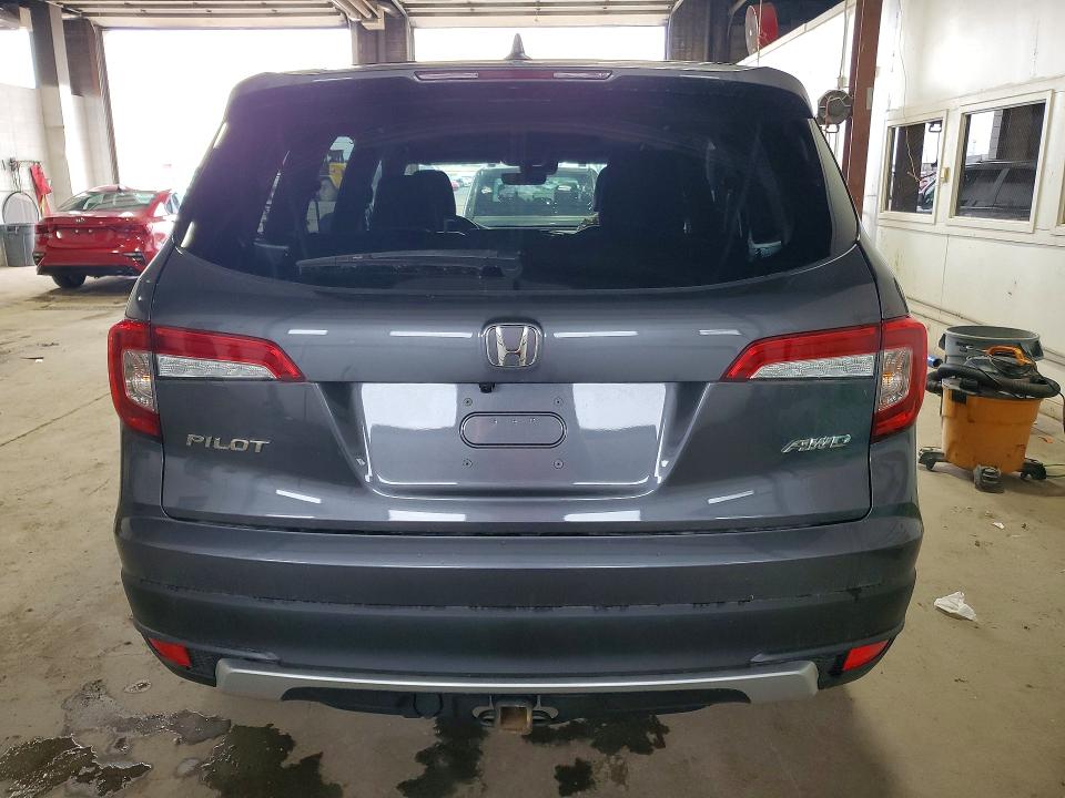 55728786 :رقم المزاد ، 5FNYF6H56LB049147 vin ، 2020 Honda Pilot مزاد بيع