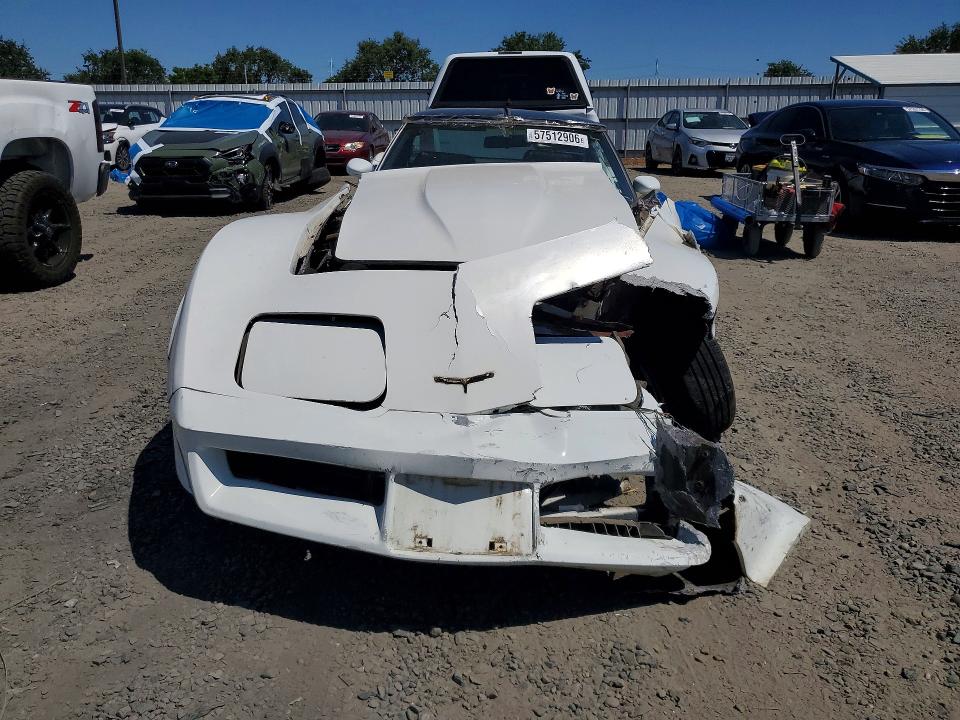 1981 Chevrolet Corvette მანქანა იყიდება აუქციონზე, vin: 1G1AY8760BS416278, აუქციონის ნომერი: 57512906