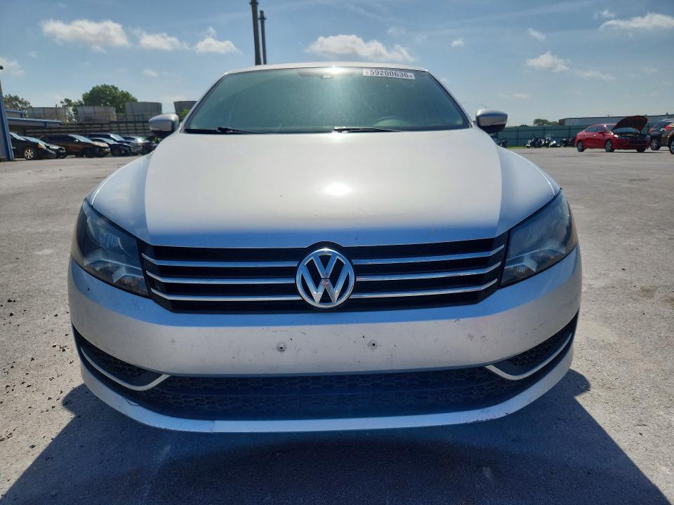 59200636 :رقم المزاد ، 1VWBS7A31EC108750 vin ، 2014 Volkswagen Passat مزاد بيع
