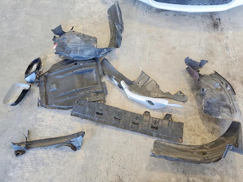 2010 Honda Insight მანქანა იყიდება აუქციონზე, vin: JHMZE2H75AS008265, აუქციონის ნომერი: 55272376