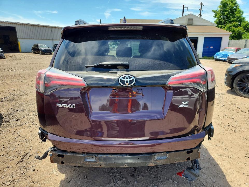 2018 Toyota Rav4 მანქანა იყიდება აუქციონზე, vin: 2T3JFREV0JW757909, აუქციონის ნომერი: 55785466