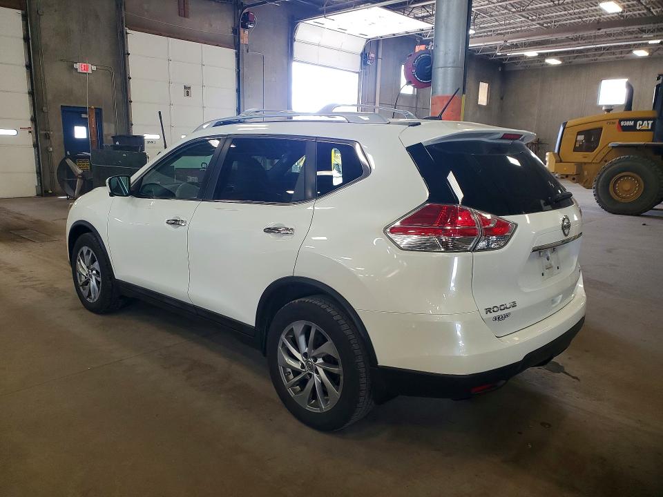 Продажа на аукционе авто 2015 Nissan Rogue, vin: 5N1AT2MT8FC822690, номер лота: 57731966