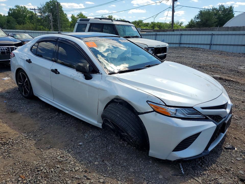 2020 Toyota Camry მანქანა იყიდება აუქციონზე, vin: 4T1K61AK6LU398059, აუქციონის ნომერი: 58537826