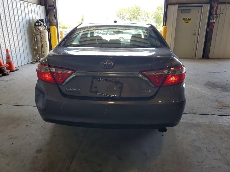 Aukcja sprzedaży 2015 Toyota Camry, vin: 4T4BF1FK7FR452794, numer aukcji: 57557056