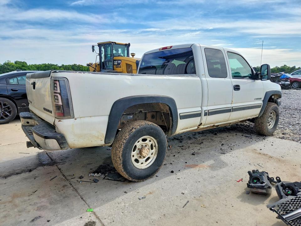 Продажа на аукционе авто 2001 Chevrolet Silverado, vin: 1GCHK29U61E235912, номер лота: 58368646