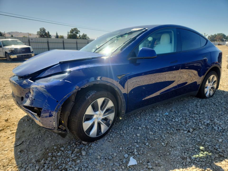 Продажа на аукционе авто 2022 Tesla Model Y, vin: 7SAYGDEE6NF401994, номер лота: 55464136