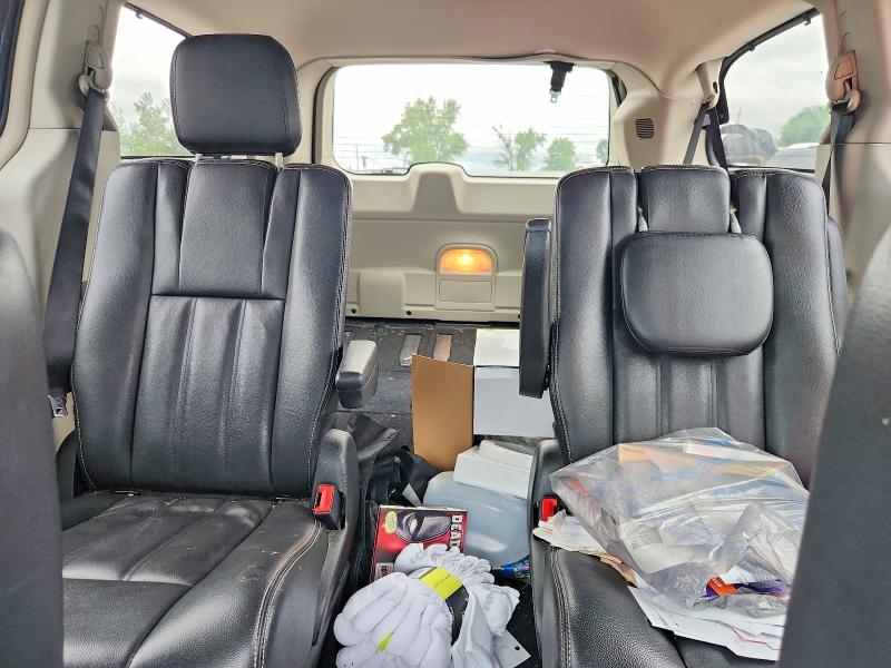 58479076 :رقم المزاد ، 2C4RC1BG6DR820965 vin ، 2013 Chrysler Town & Country مزاد بيع