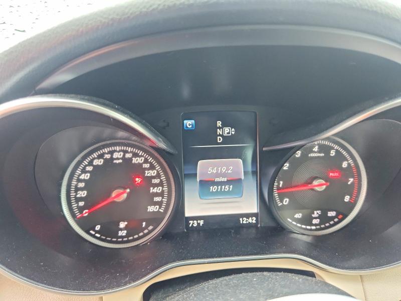 2015 Mercedes-benz C მანქანა იყიდება აუქციონზე, vin: 55SWF4KB4FU048902, აუქციონის ნომერი: 58101186