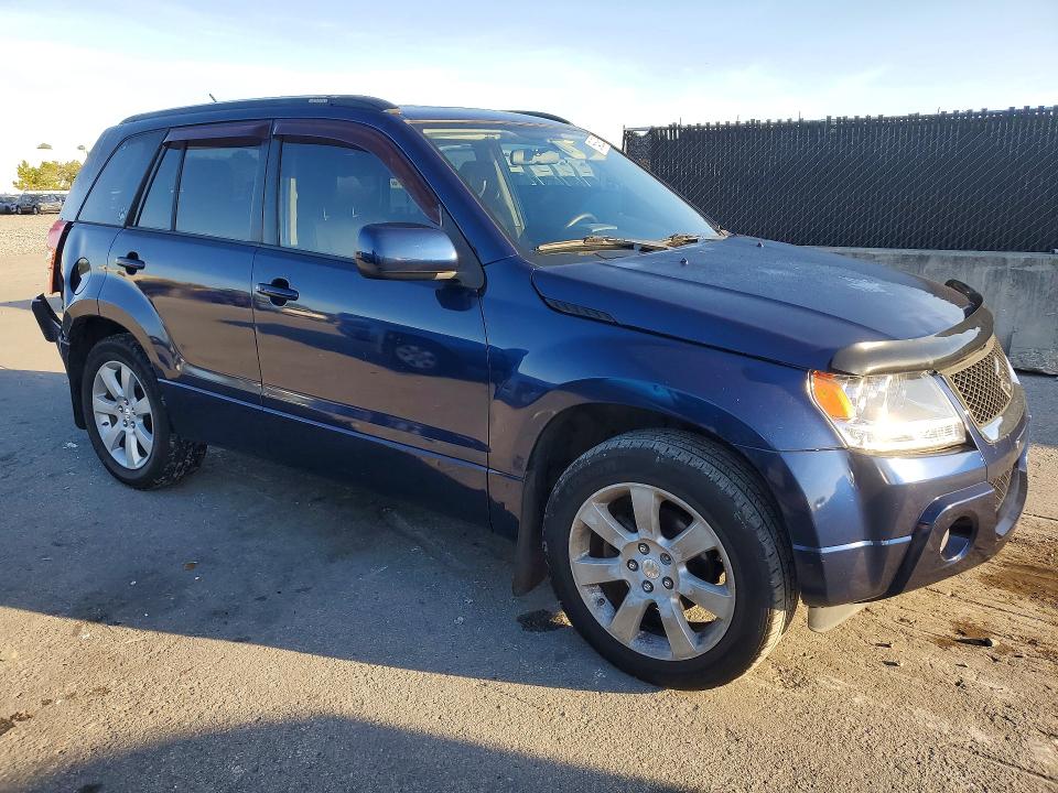 2011 Suzuki Grand Vitara მანქანა იყიდება აუქციონზე, vin: JS3TD0D76B4100870, აუქციონის ნომერი: 56463936