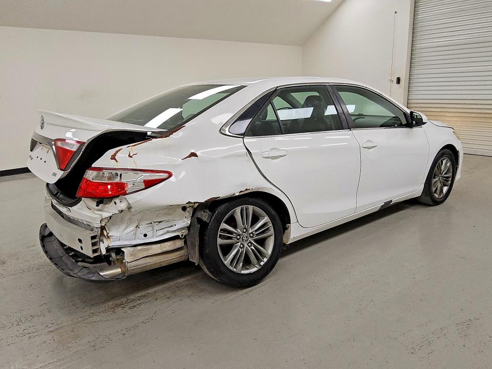 Aukcja sprzedaży 2016 Toyota Camry, vin: 4T1BF1FKXGU165414, numer aukcji: 58861516