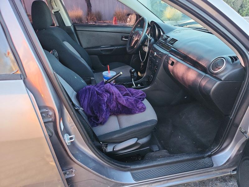 57261126 :رقم المزاد ، JM1BK32G661480773 vin ، 2006 Mazda 3 مزاد بيع