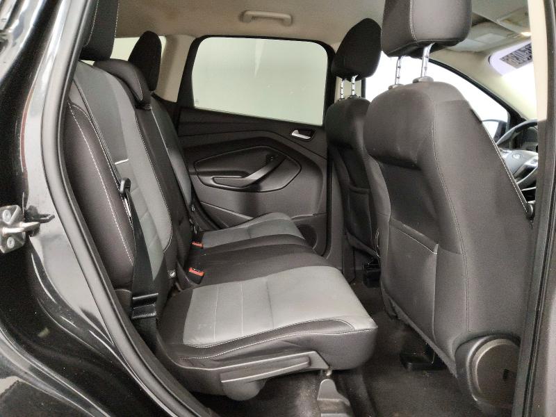 2015 Ford Escape მანქანა იყიდება აუქციონზე, vin: 1FMCU0G93FUB64457, აუქციონის ნომერი: 57754036