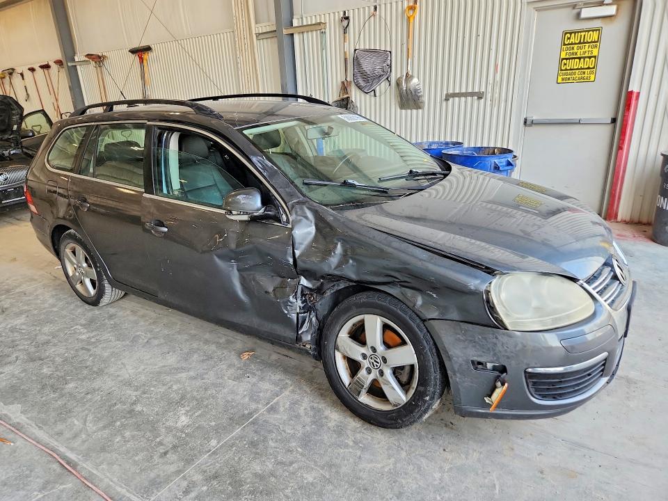 58062196 :رقم المزاد ، 3VWPM71K59M282753 vin ، 2009 Volkswagen Jetta مزاد بيع
