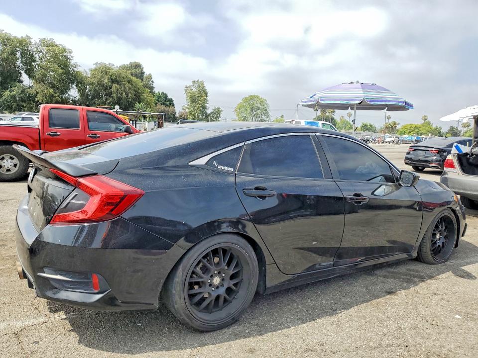 Продаж на аукціоні авто 2021 Honda Civic, vin: 2HGFC2F88MH557221, номер лоту: 55948846