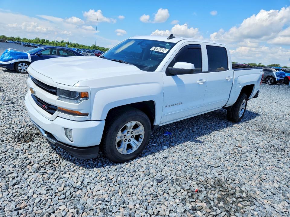 Продажа на аукционе авто 2018 Chevrolet Silverado, vin: 3GCUKREC2JG232129, номер лота: 58425276