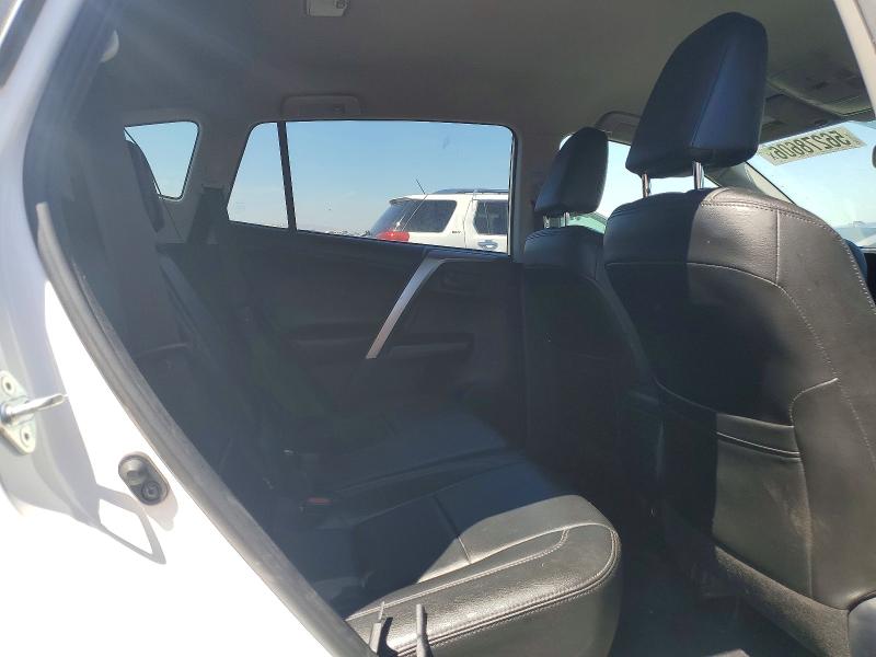 56278606 :رقم المزاد ، JTMZFREV4JD128962 vin ، 2018 Toyota Rav4 مزاد بيع