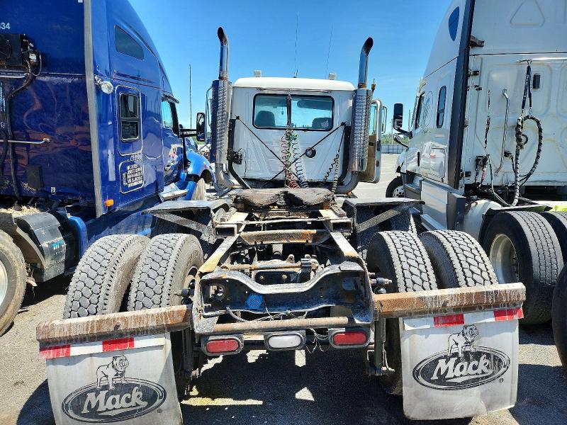 Продаж на аукціоні авто 2003 Mack 600, vin: 1M1AA18Y03W154940, номер лоту: 54477096