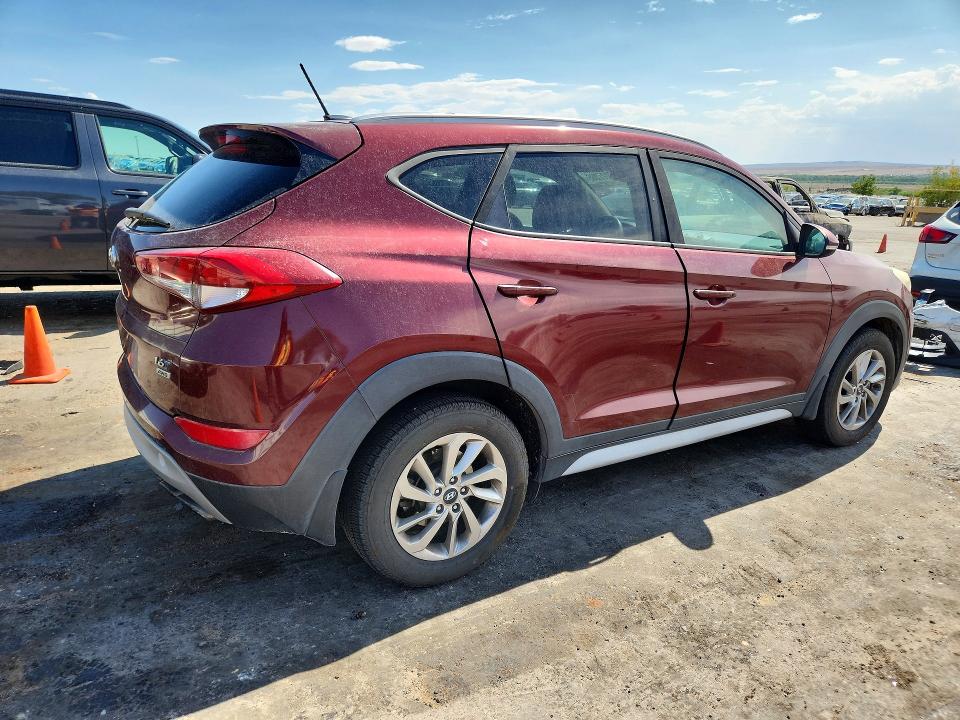Продаж на аукціоні авто 2017 Hyundai Tucson, vin: KM8J3CA26HU381835, номер лоту: 57027266