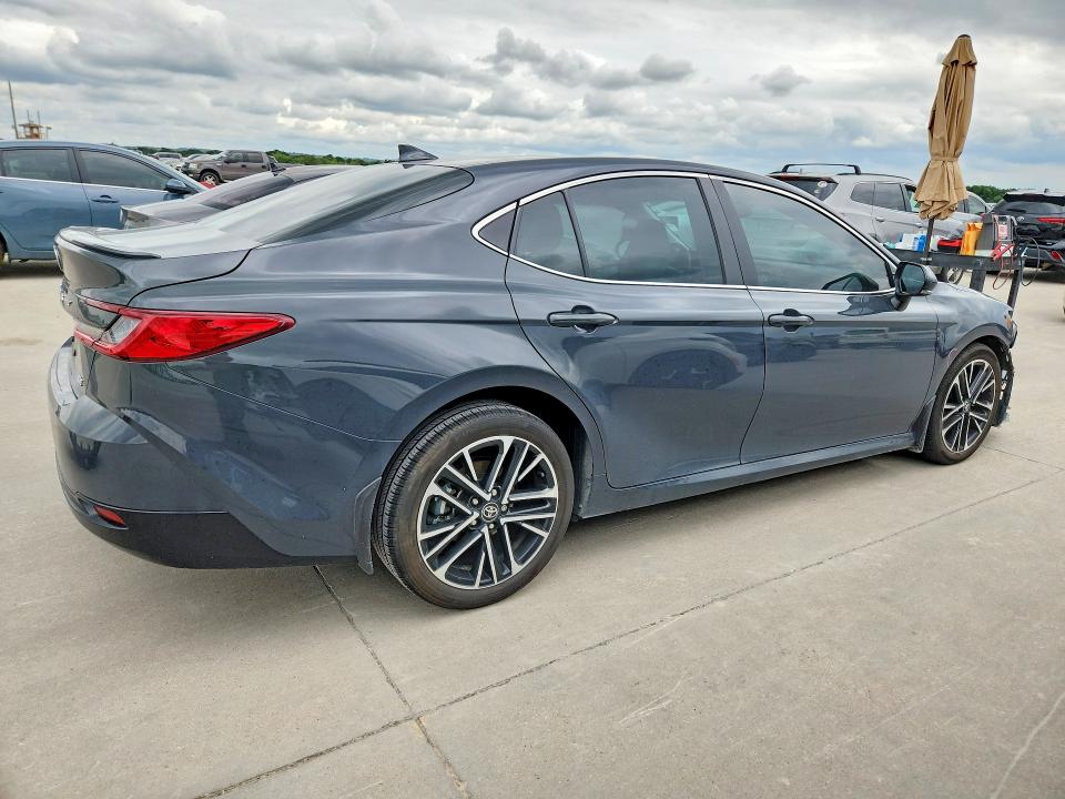 56701236 :رقم المزاد ، 4T1DAACK0SU145077 vin ، 2025 Toyota Camry مزاد بيع