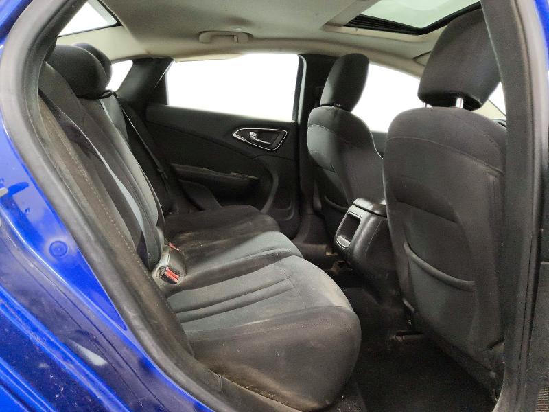 2015 Chrysler 200 მანქანა იყიდება აუქციონზე, vin: 1C3CCCAB0FN742128, აუქციონის ნომერი: 54546426